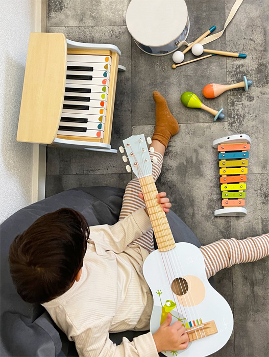 legler_small_foot_groovy_beats_bloggerbild_b (1) Maracas "Groovy Beats?