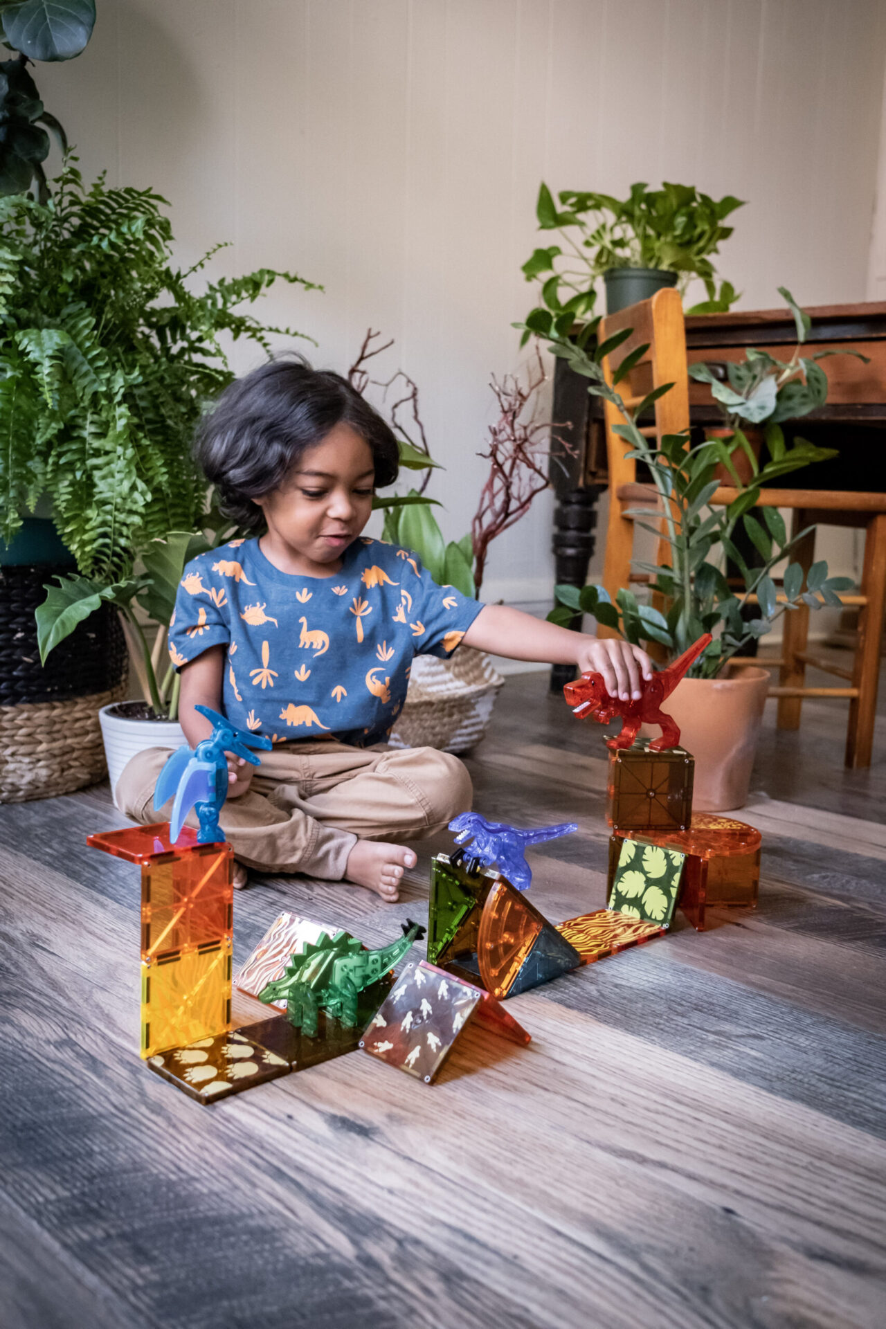 Dino World 40-Piece Set Magna-Tiles