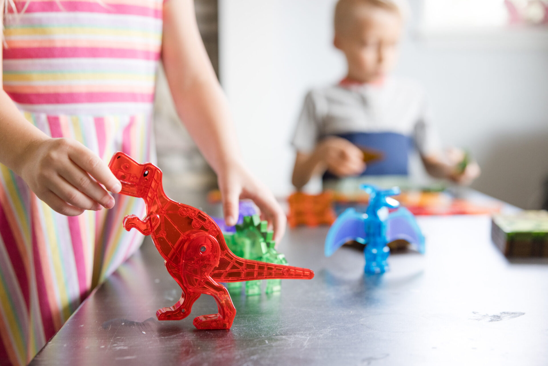 Dino World 40-Piece Set Magna-Tiles