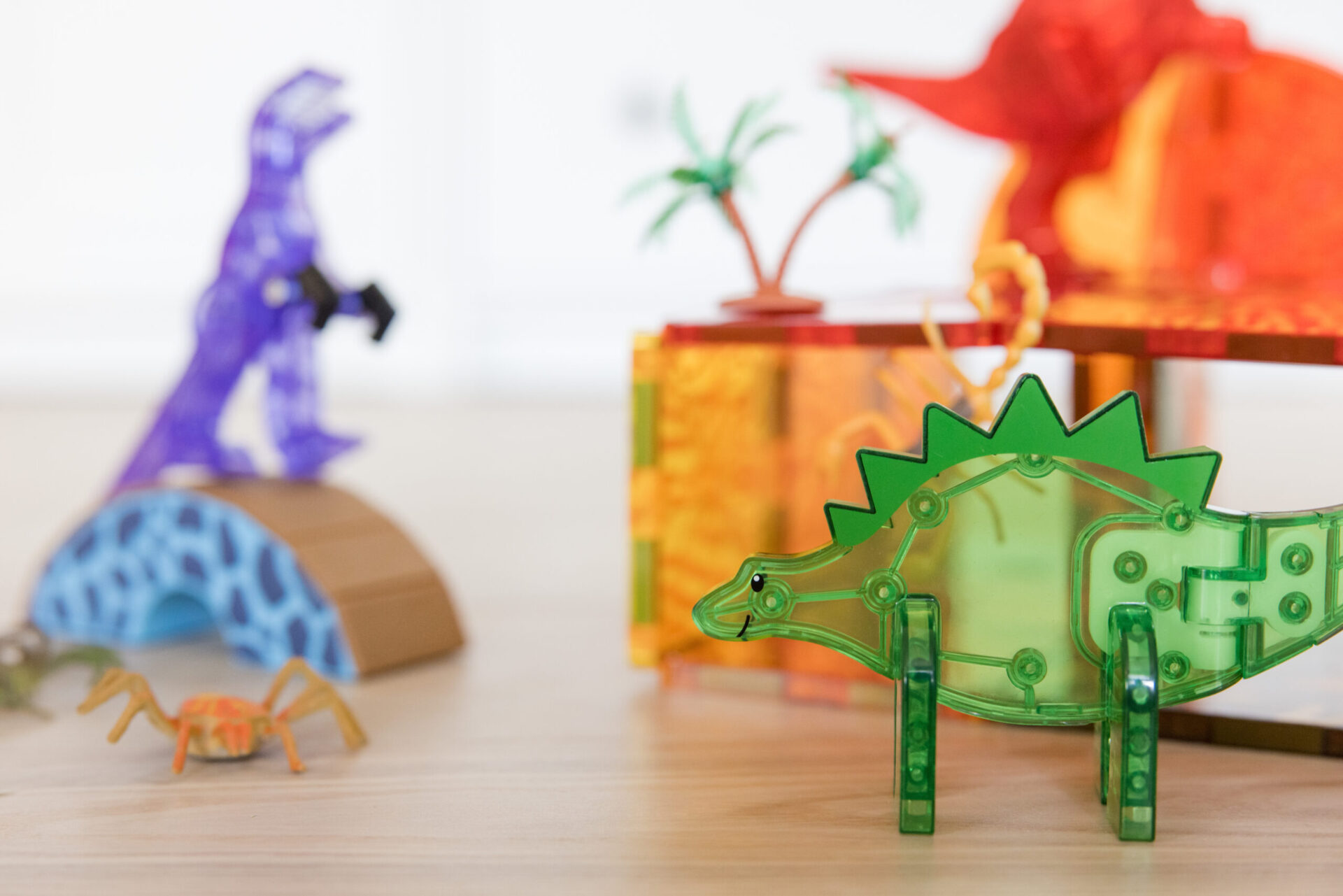 Dino World 40-Piece Set Magna-Tiles