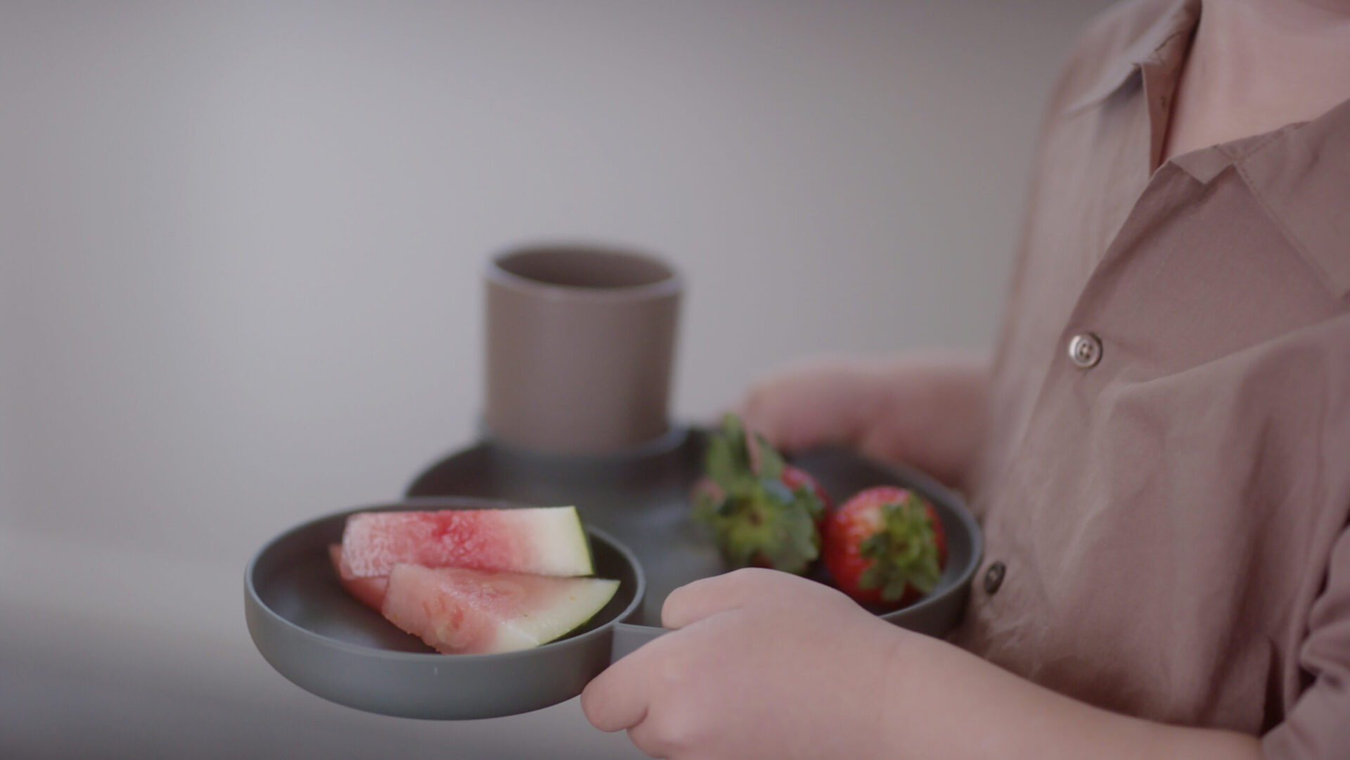 TINY BIOBASED DINNER GIFT SET - OLIVE