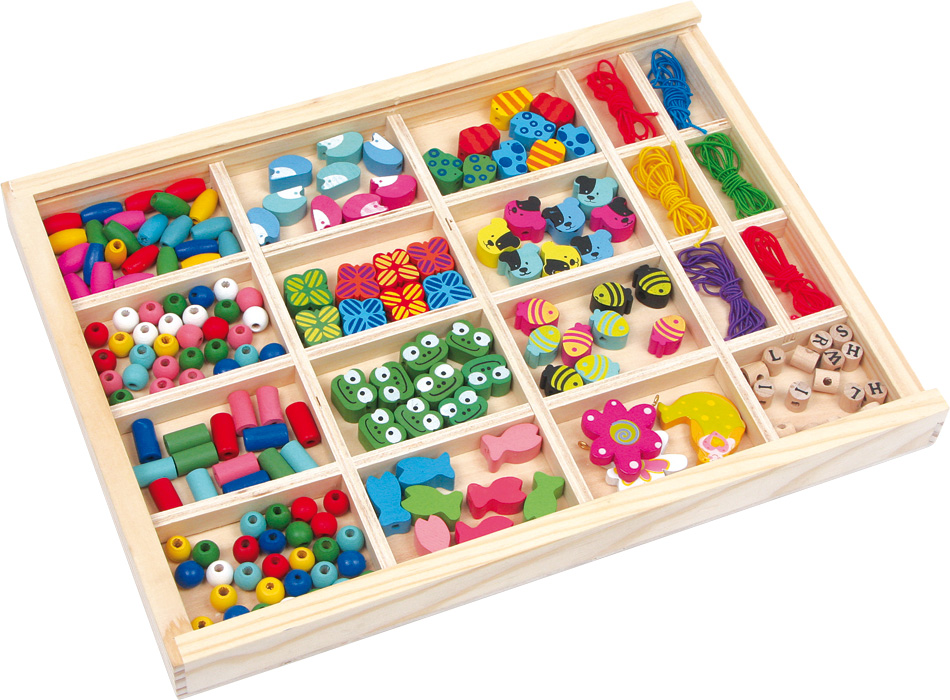Box For Threading Utensils Vivian